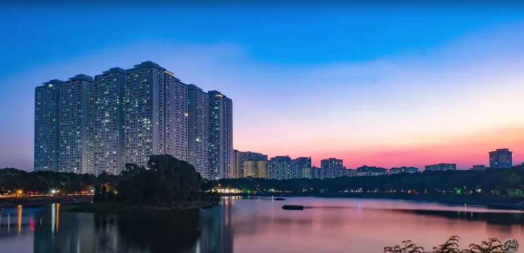 View hồ Linh Đàm từ vị trí LakeView Tower Giải Phóng